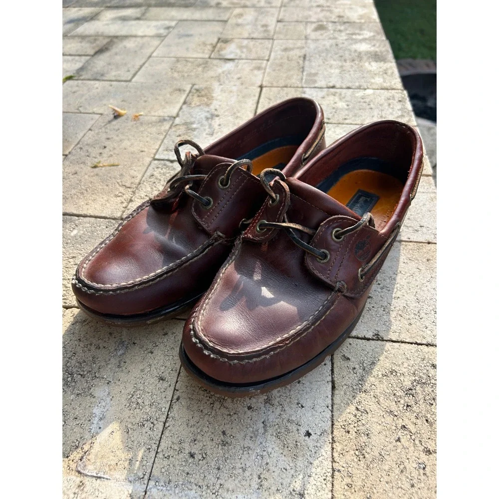 Timberland Mens 9.5 M Burgundy Brown Leather Boat Shoes 25077 Classic Moc Toe
